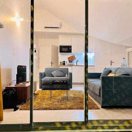 Appartement Appart. avec grande terrasse vue océan à Saint-Gilles Les Bains Extérieur photo