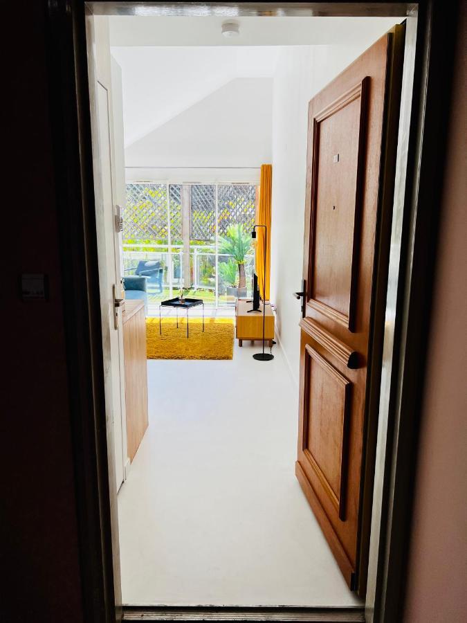 Appartement Appart. avec grande terrasse vue océan à Saint-Gilles Les Bains Extérieur photo