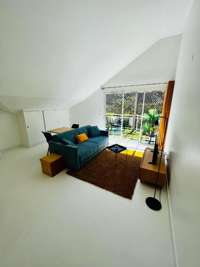Appartement Appart. avec grande terrasse vue océan à Saint-Gilles Les Bains Extérieur photo