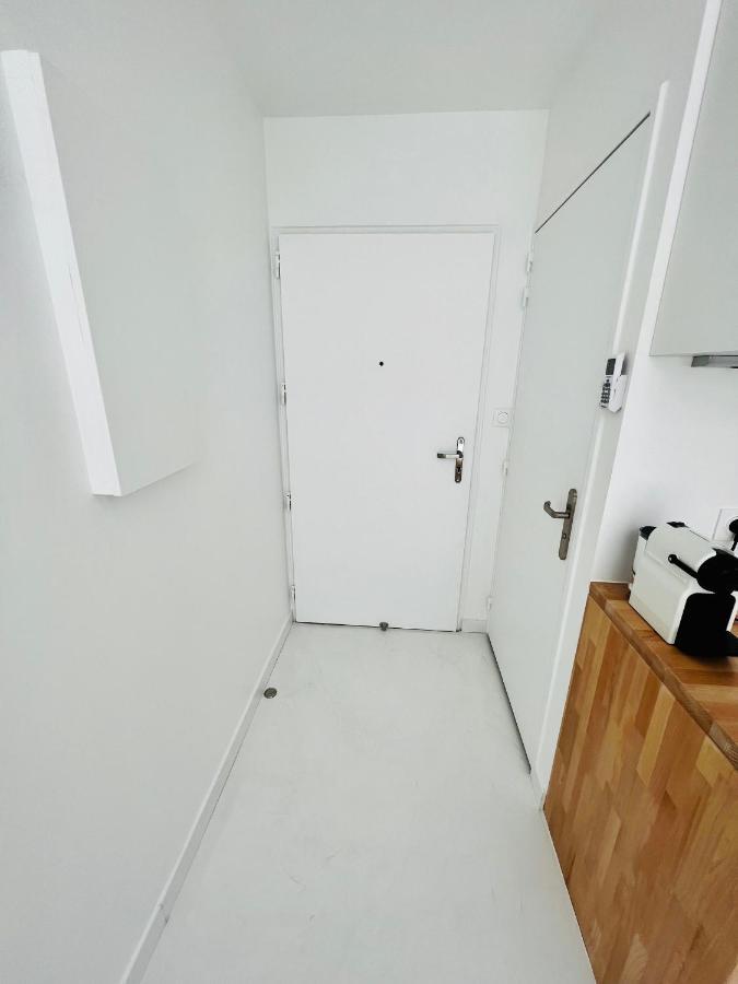 Appartement Appart. avec grande terrasse vue océan à Saint-Gilles Les Bains Extérieur photo